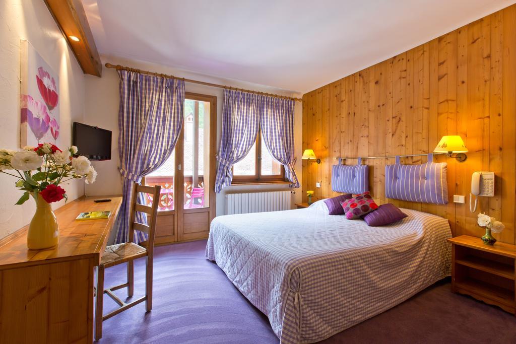 Logis La Charpenterie Hotel Talloires Buitenkant foto