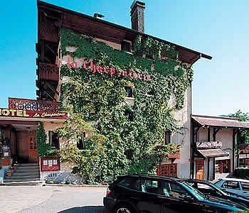 Logis La Charpenterie Hotel Talloires Buitenkant foto